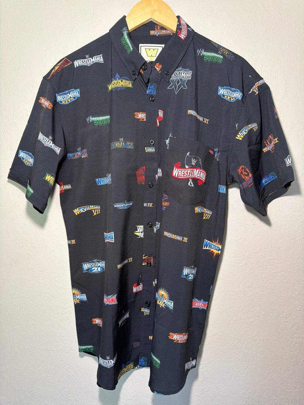 RSVLTS WrestleMania "Ode to WrestleMania" KUNUFLEX Men’s Button Down shirt SZ L